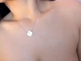 Akura011  live sex cam