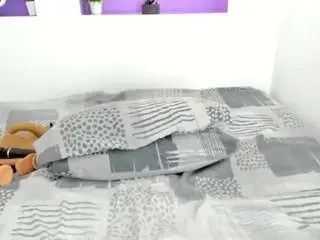 Ebony-jeane  live sex cam