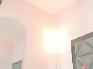 Genesismoretz  live sex cam