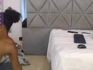 Genesismoretz  live sex cam