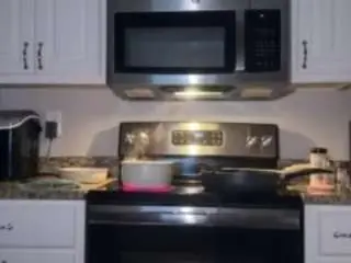 Happyhippie304  live sex cam