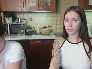 Hot-caramells  live sex cam