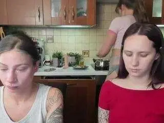 Hot-caramells  live sex cam