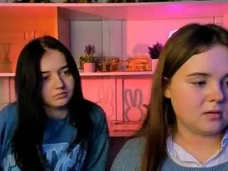 Miki-ti  live sex cam