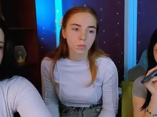 Miki-ti  live sex cam