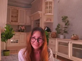 Carriecapezzuto  live sex cam