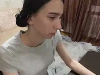Evitasarconi  live sex cam