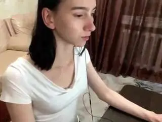 Evitasarconi  live sex cam