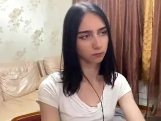 Evitasarconi  live sex cam