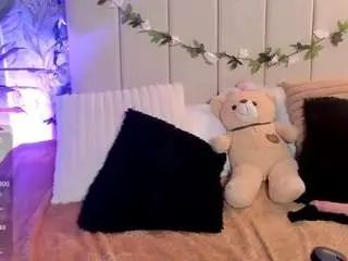 Hannahjensen20  live sex cam