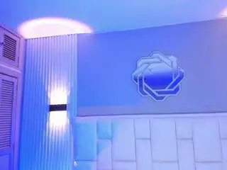 Nanaosaky  live sex cam