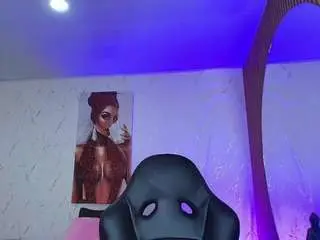 Amaravelvet66  live sex cam