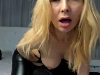 Beckyspearss  live sex cam