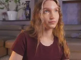 Gwynhornsby  live sex cam