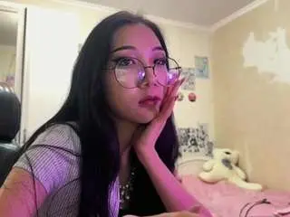 Janellewarnstaff  live sex cam