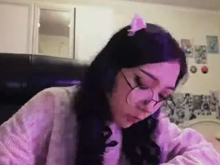 Janellewarnstaff  live sex cam