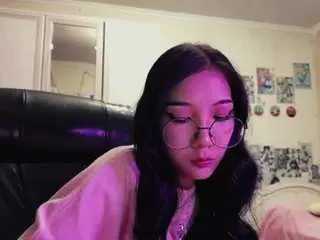 Janellewarnstaff  live sex cam