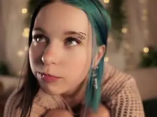 Lailatomshack  live sex cam