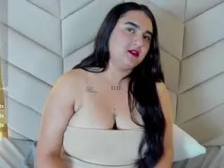 Miadixon69  live sex cam