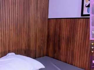Mysticlatina  live sex cam