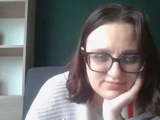 Sensualparis  live sex cam