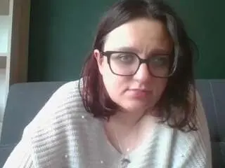 Sensualparis  live sex cam