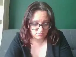 Sensualparis  live sex cam