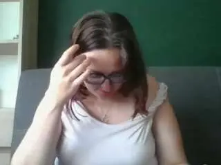 Sensualparis  live sex cam