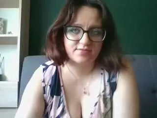 Sensualparis  live sex cam