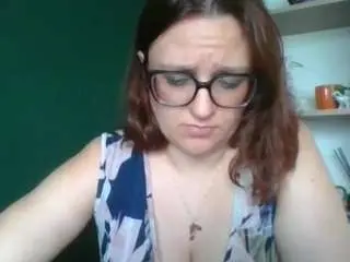 Sensualparis  live sex cam