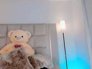 Britney-amberr  live sex cam