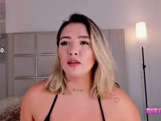 Britney-amberr  live sex cam