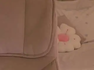 Foxy-boobs  live sex cam