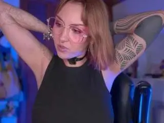 Maeeve  live sex cam