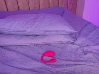 Aga-ta  live sex cam