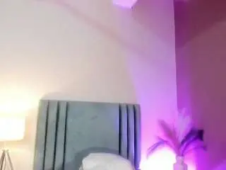 Jupiterfox  live sex cam