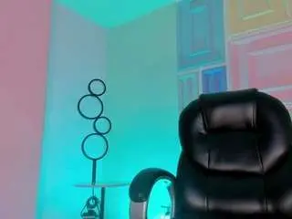 Meganwest  live sex cam