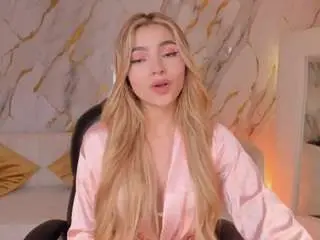 Meganwest  live sex cam