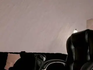 Meganwest  live sex cam