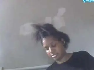 Prettylightskin  live sex cam
