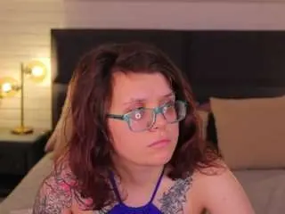 Ariell-mini  live sex cam