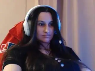 Lorenayarnell  live sex cam