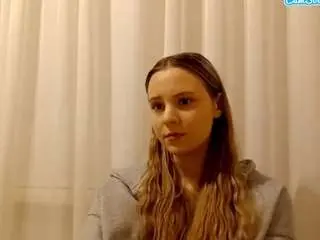 Lylamellenthin  live sex cam