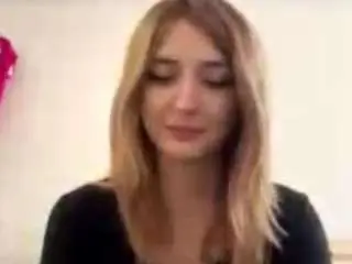 Paulettarenard  live sex cam