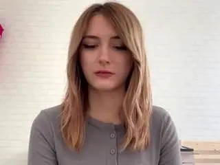 Paulettarenard  live sex cam