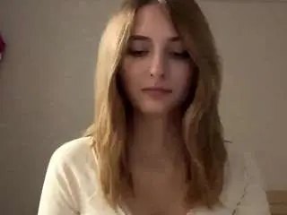 Paulettarenard  live sex cam