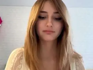 Paulettarenard  live sex cam