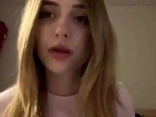 Paulettarenard  live sex cam