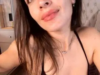 Raisagee1  live sex cam