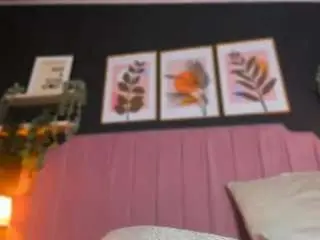 Scarlet-t  live sex cam